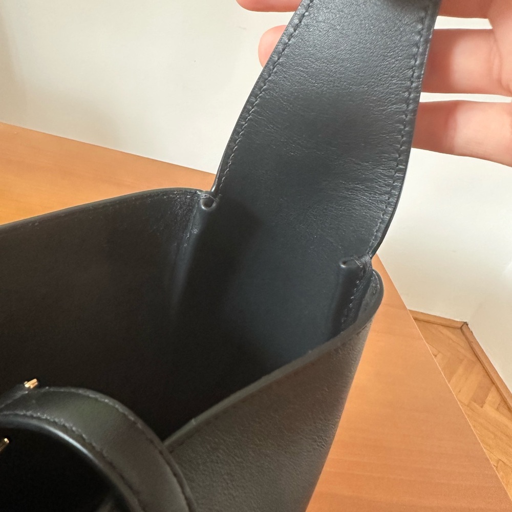 Saint Laurent Le 5 a 7 supple black - Picture 8 of 16